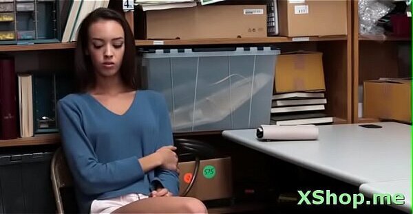 Girlie Zoey Laine'_s hole licked well