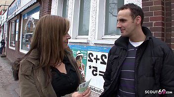 Mega Arsch Teen Strassen Casting Berlin f&uuml_r Geld ohne Kondom gefickt
