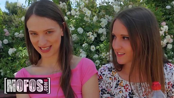 Publick Pickups (Jordi Polla, Izzy Lush) Ditch Your Friend With MOFOS