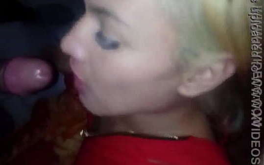 Valentina pelo tragada leche 1920