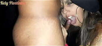 Kely e f&atilde_ na sua Cabine na Festa Prime