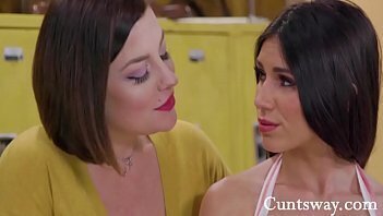 Mothers Teachers Pet- Soverien Syre, Gianna