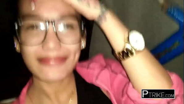 Cute Asian Petite loves point