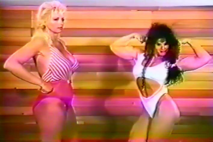 Bunny Glamazon beats FBB Laura Vukov