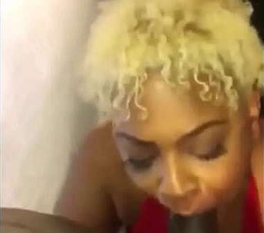 BOOTY Toya Body &amp_ FEMALE Aveia Browne Give SEXGODPICASSOEX Double Blowjob