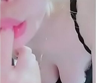 យកស្រីពីក្លិបមកចុយលេង ស្អាតកប់ណាស់