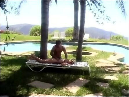 Blonde cutie Kelli Jennsen make advances with glad lad-masseur