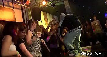 Yong cuties drilled hard after dance