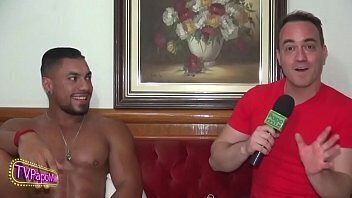 #Suite69 - Stripper Dod&ocirc_ Pitbull mostra toda ousadia em entrevista especial no PapoMix - Parte 1 - Twitter:@PapoMix