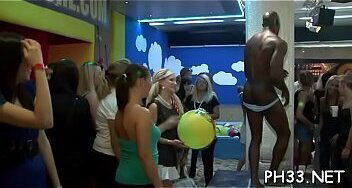 Angels craves to fuck the army dancer