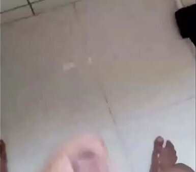 Gordo punheta, masturbando-se