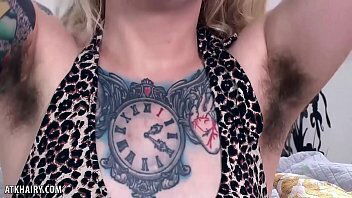 Come sniff Felicia Fisher'_s amazing bush