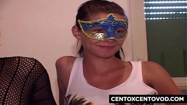 beautiful girls their twenties, perfect body, amateur