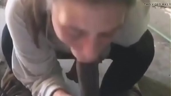 Slut sucer bite avaler juste apr&egrave_s nous venons rencontrer