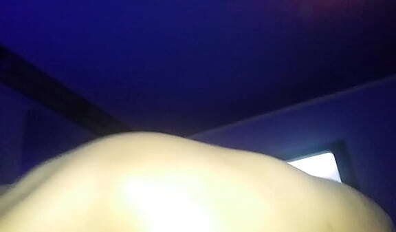 Roxy acuerda como coger Ruben