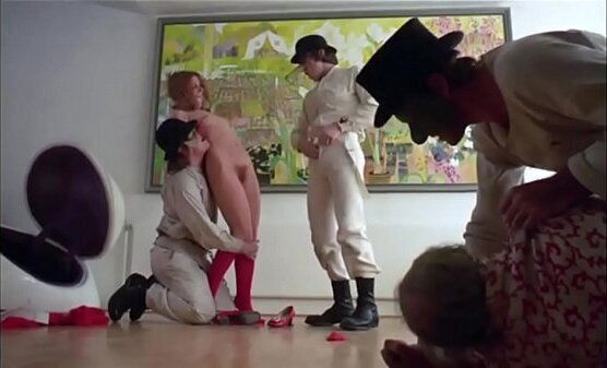 Pel&iacute_cula &quot_La Naranja Mec&aacute_nica&quot_ parte