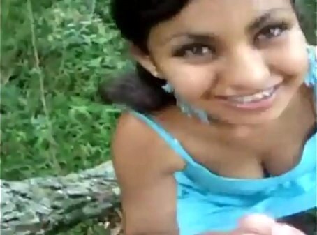 Minha prima pagando boquete para