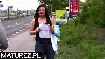 Polskie mamuśki Zamiast Kaliszu, mamuśka wylądowała ł&oacute_żku młodego chłopaka