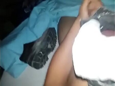 Peguei Sapat&atilde_o homem meias dentro depois longo trabalho trouxe para casa para divertir. s&oacute_ divers&atilde_o, tudo