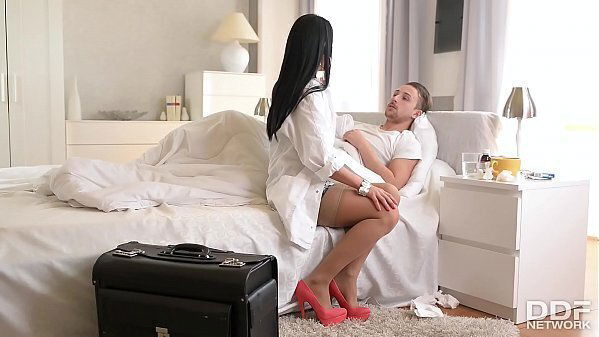 Doctor Lexi Dona examines patient'_s hard with hands &amp_ pussy