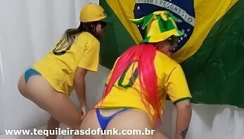 D&eacute_bora Fantine e Tequileira Misteriosa dan&ccedil_ando Funk do Hino Brasileiro