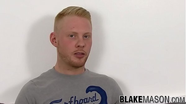 British amateur plays with dick