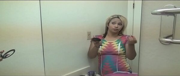 Naughty Dirty Diana Tells What Makes Tick Gets Ready Shoot