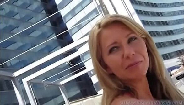 AMWF Blonde with Chinese