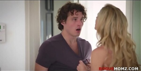 Doesn'_t daughter'_s look delicious?