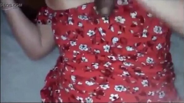 المنقبه المومس مسكت زبره فشخته تاخده كسها الموحوح