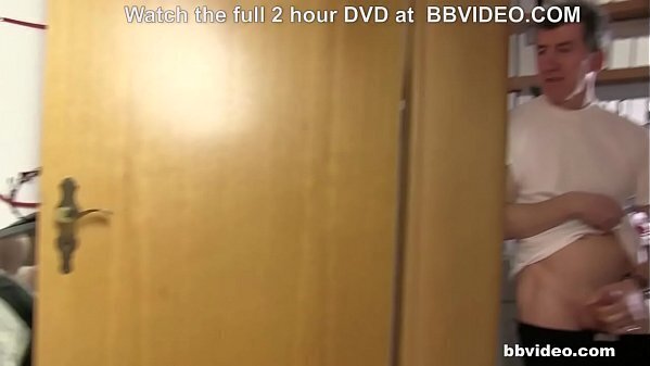 &amp_ young lesbian threesome with German ladies