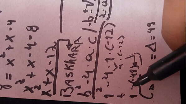 Desfodendo amiga matem&aacute_tica