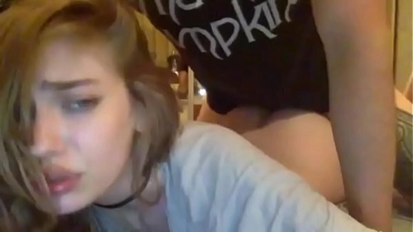 Stiffler sneaks Sister'_s bedroom fucked hard