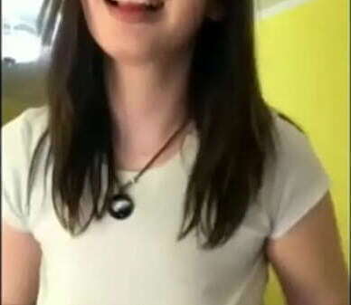 G&aacute_i xinh show h&agrave_ng Bingo