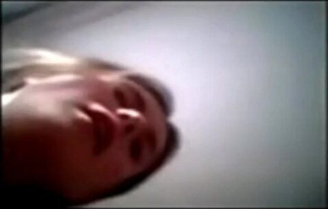 وتعلم ودلوعة ونياكة وطيزها كسها حرشة ودلوعة بتتفرج