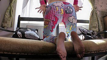 Sexiest Spandex, Cheerful Leggings Off, Dirty Feet, Sexiest Strip Show