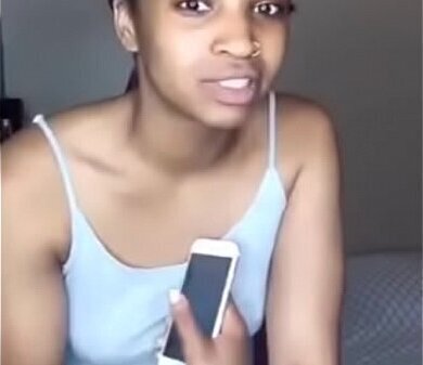 Ugandan teen twerking