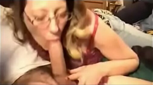 Professora fazendo Oral Gostoso aluno faculdade