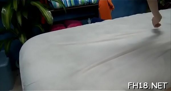 with ideal drilled massage therapist