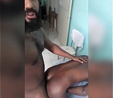 Cafu&ccedil_u fudendo negao gostoso casado