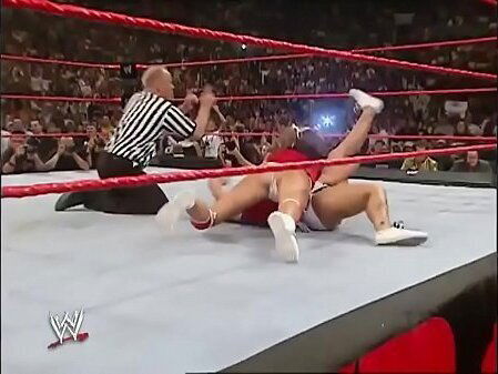 Torrie Wilson Maria Mickie James Victoria. 2006.