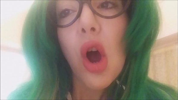 my sister scrupulously follows the advice of the doctor. Thus it fits into the vagina ....