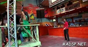 Hot party full of hung ripped lads and goluptious babes