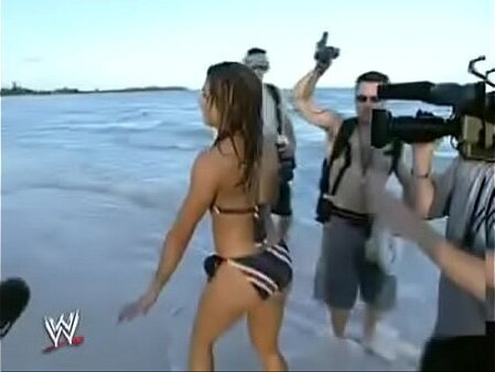 Divas bikini montage.