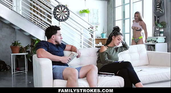 Peter Green fucked Sloan Harpers moist vagina sideways!