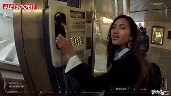 Thai Tourist gets Tight Pussy Fucked Thai