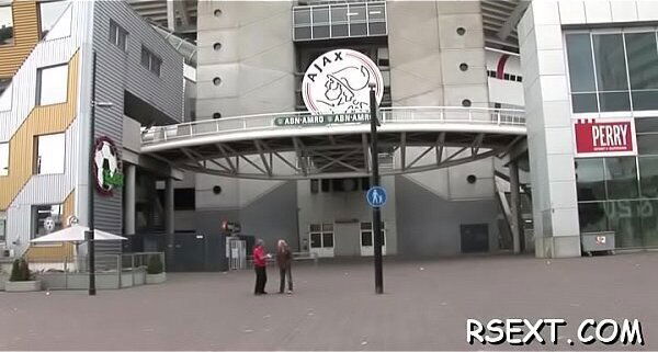 Stunning hooker gives sizzling fellatio handjob