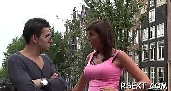 Favourable man gets his dick sucked hard by an amsterdam hooker