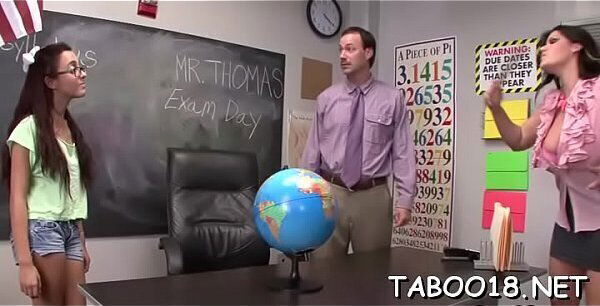 Seductive blonde teen awards spicy stimulation excited playmate