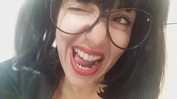 yeah, please stepsom, don'_t stop your massage